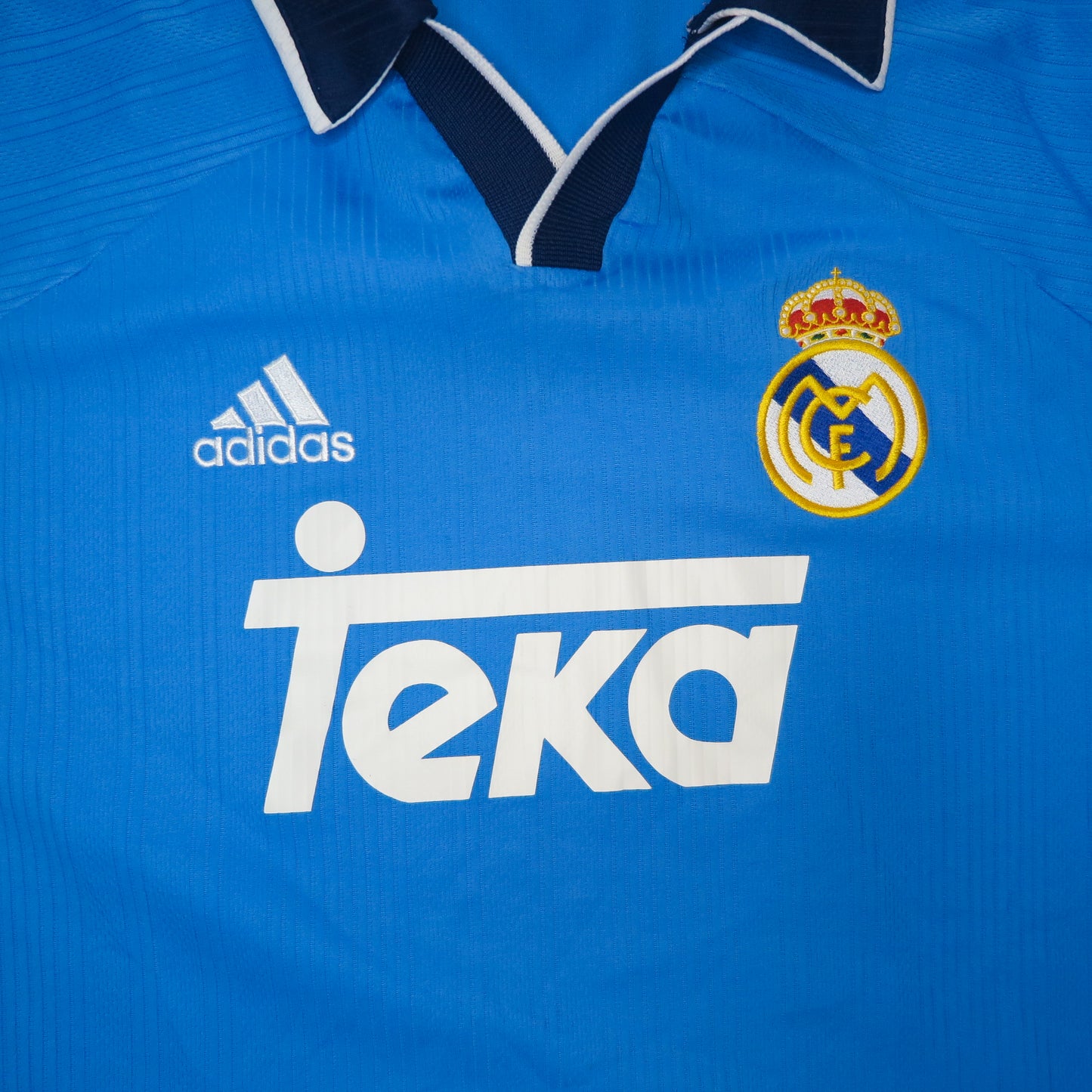 Real Madrid 1999/00 Adidas Third Shirt (M)